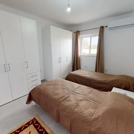 Modern 3-bedroom