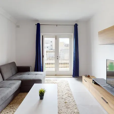 アパート Modern 3-bedroom