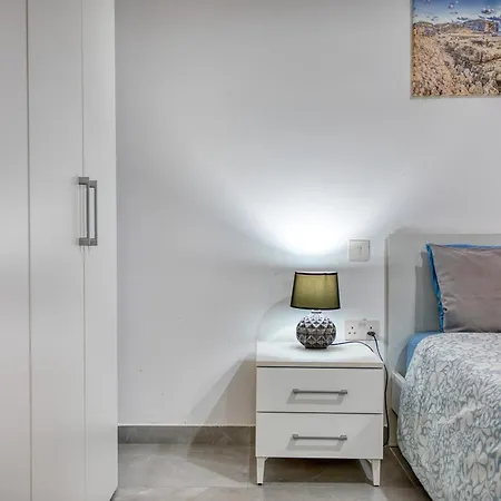 Apartamento Modern 3-bedroom Pietà