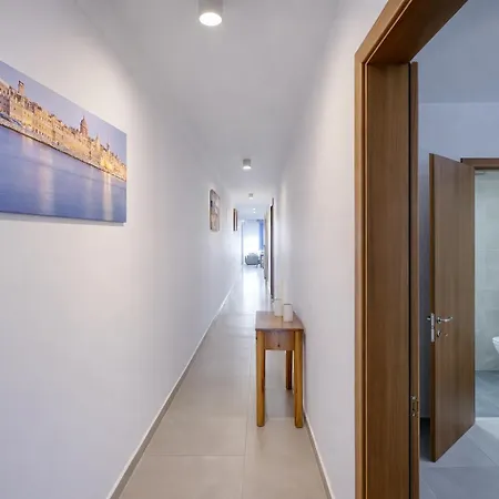 شقة Modern 3-bedroom