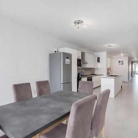 شقة Modern 3-bedroom Pietà