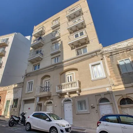 Modern 3-bedroom Διαμέρισμα