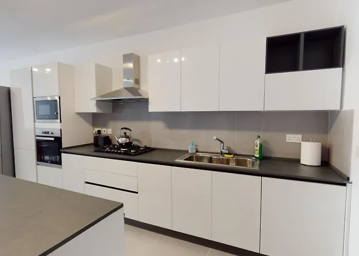 Modern 3-bedroom アパート *