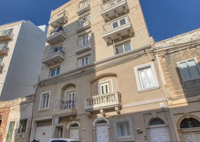 Апартаменты Modern 3-bedroom *